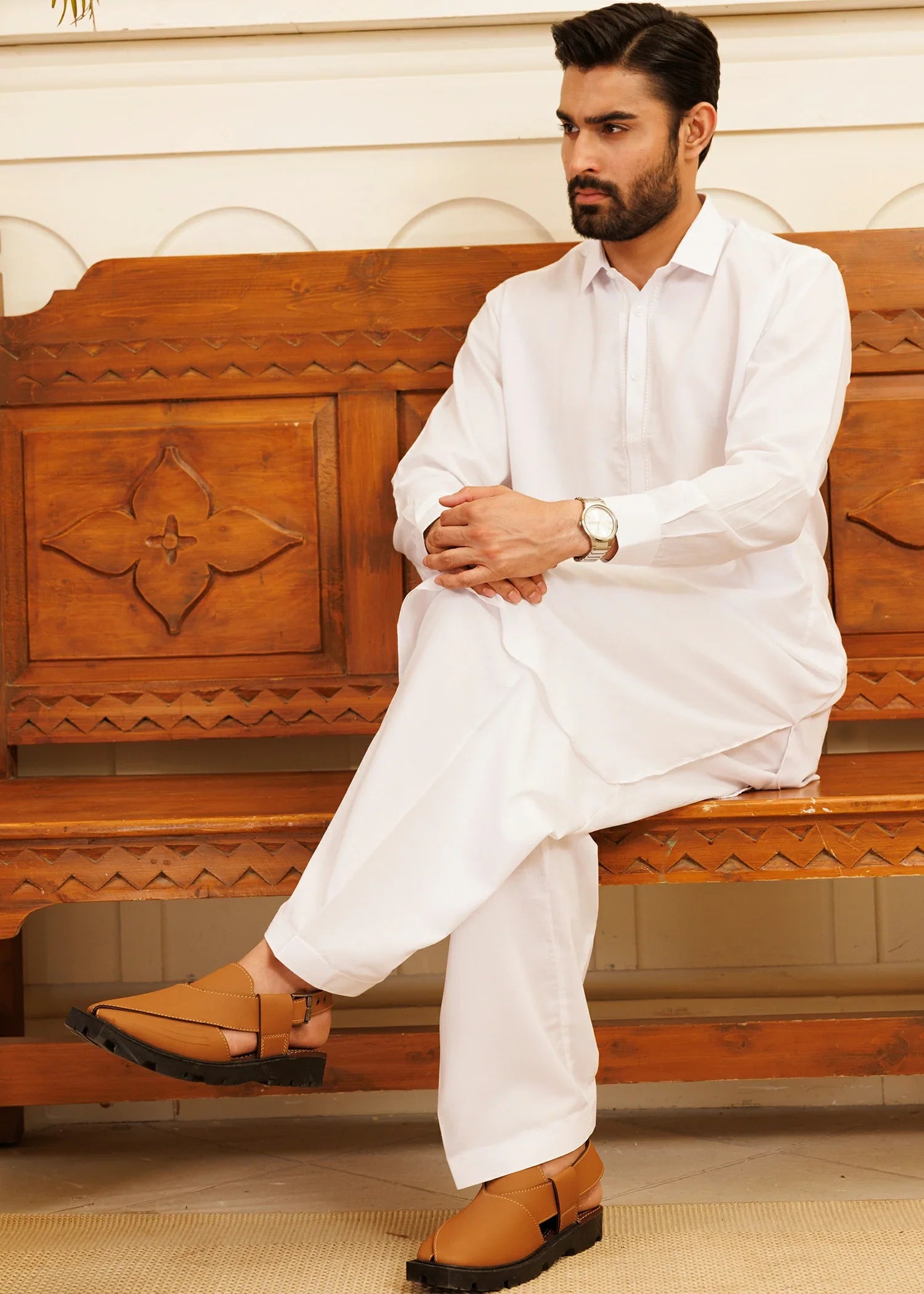 Wash & Wear | White Collared Shalwar Kameez