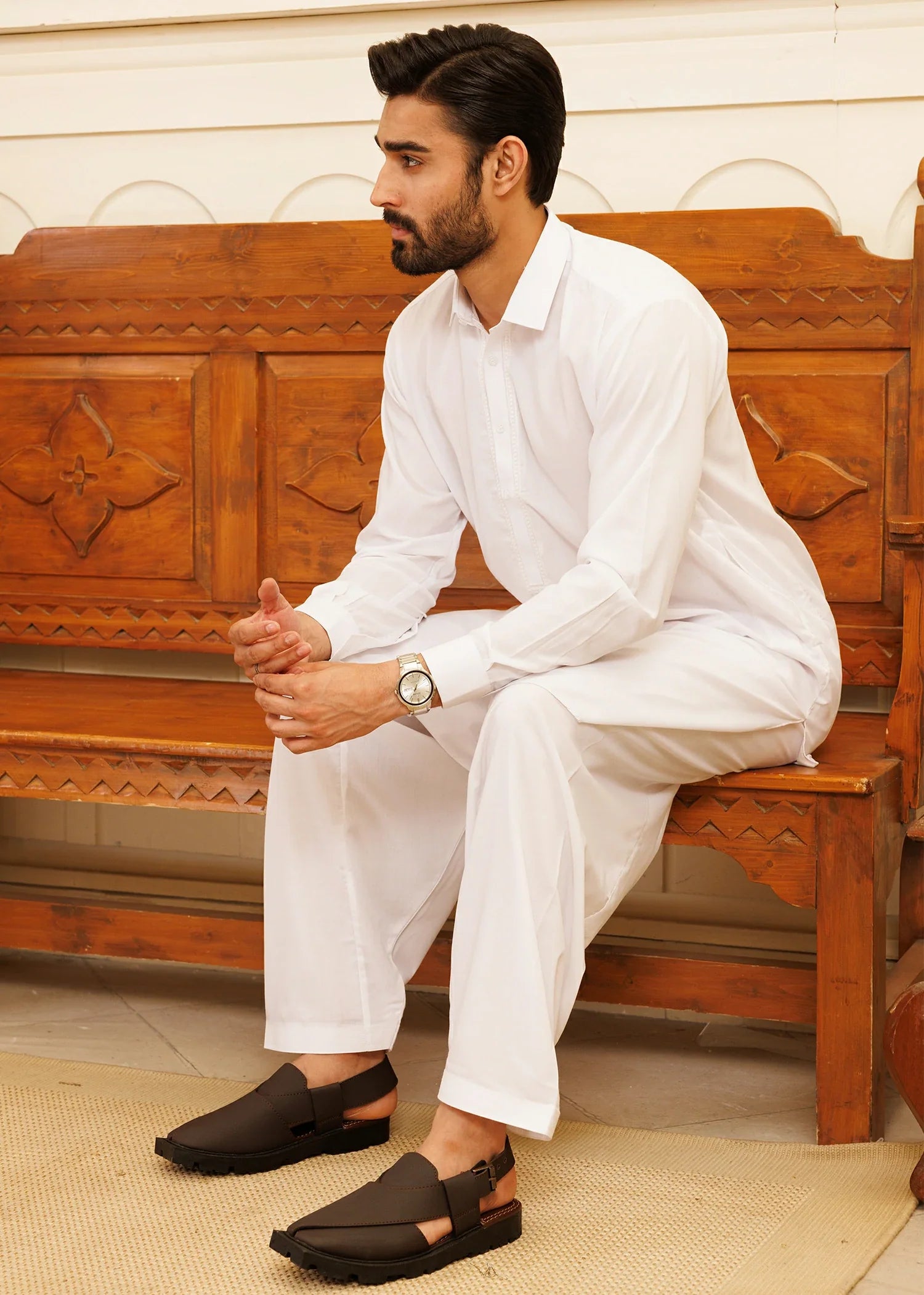 Wash & Wear | White Collared Shalwar Kameez