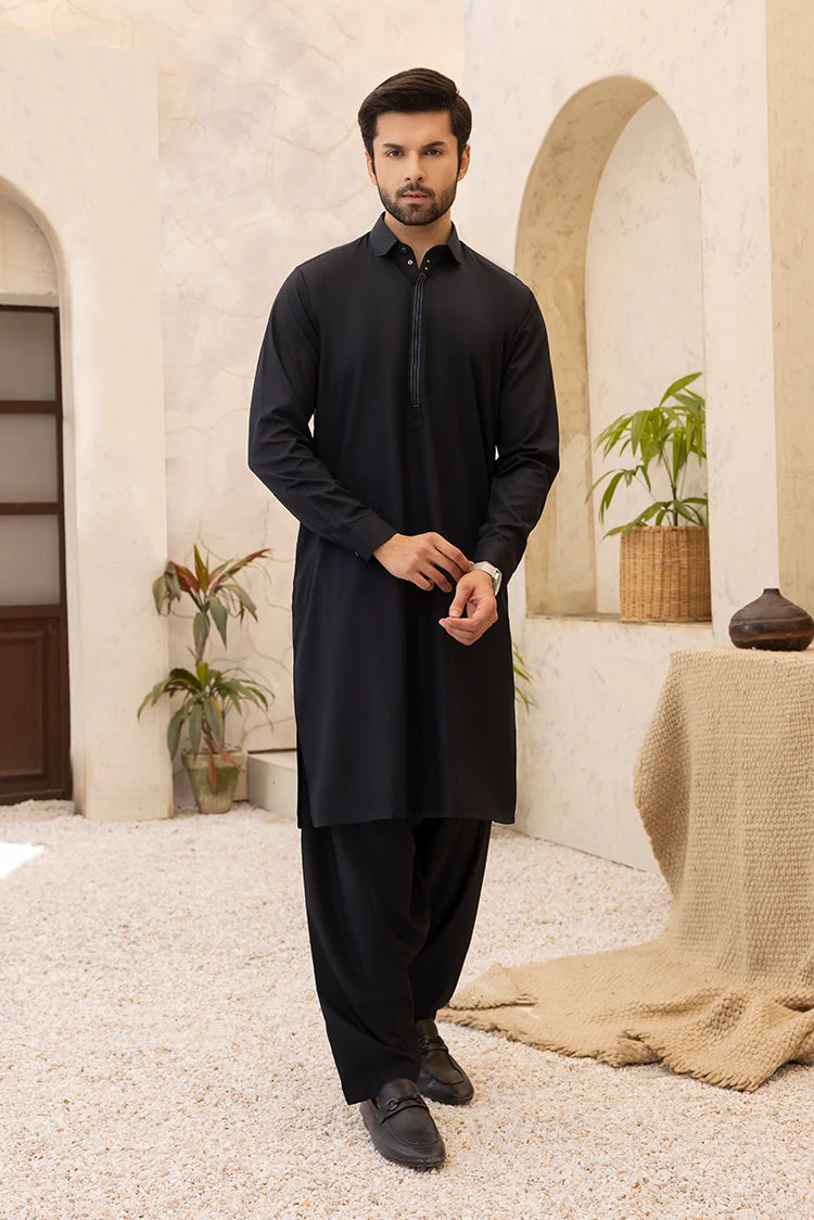 Wash & Wear | Black Collar Shalwar kameez