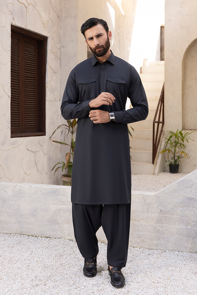 Wash & Wear | Black Collar Shalwar Kameez